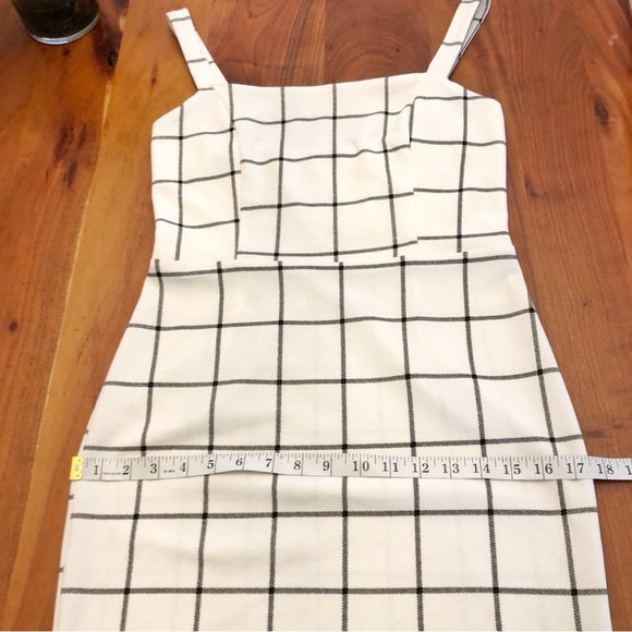 APRICOT Minimalist Feminine White Camisole Summer Festival Mini Dress. Medium - Picture 12 of 14